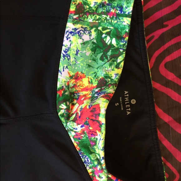 Athleta capri pants floral yoga small - Picture 7 of 7